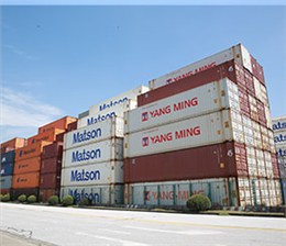 泰鸿物流货物堆场图